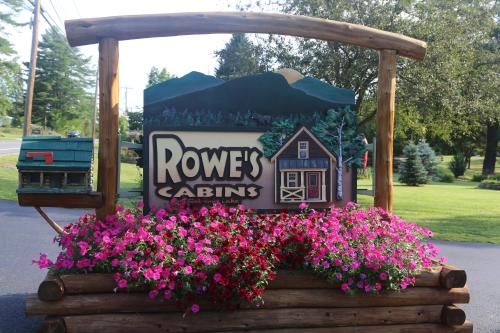 Rowe's Adirondack Cabins of Schroon Lake - image 5