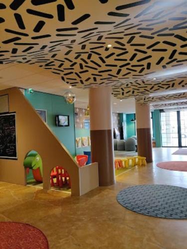Appartements 4 à 5 personnes - Val d'Europe proche Disneyland 5