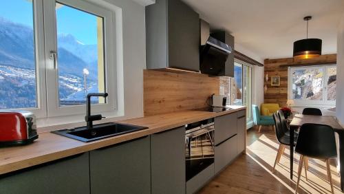 virtuve, Mattertal Lodge in Embd