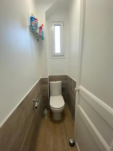 Grande chambre privative a 20 minutes de Paris