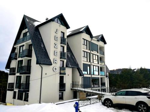 . Apartman NINA Jezero