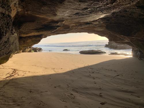 Panoramata @ Caves Beach