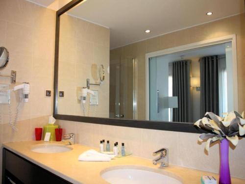 HÔTEL COSMONAUTE Hotel de charme Alsace