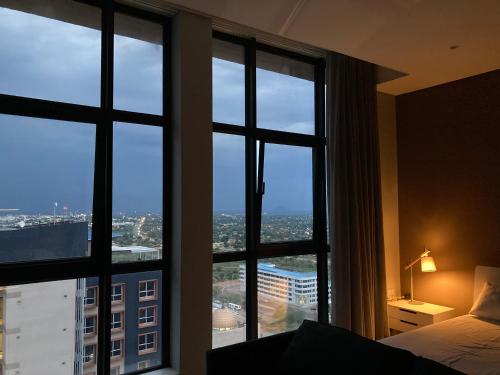 One-Bedroom Apartment image 1