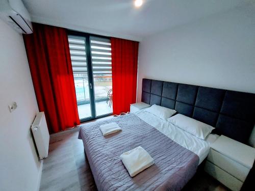 Superior Apartment image 9