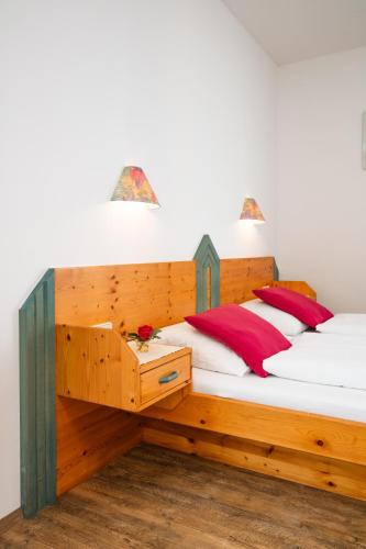 Hotel Krone – Oberperfuss, IL