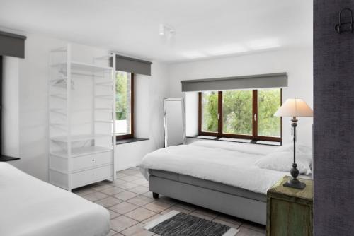 Hotel Aux Ecuries De La Reine - image 12