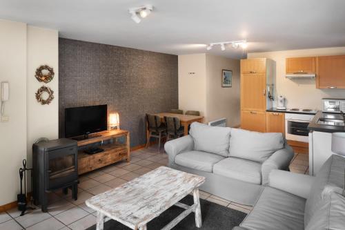 Hotel Aux Ecuries De La Reine - image 11