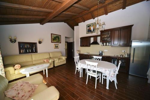 Létesítmények, Villa Bella Vista - Seaview Holiday Home in Rukavac