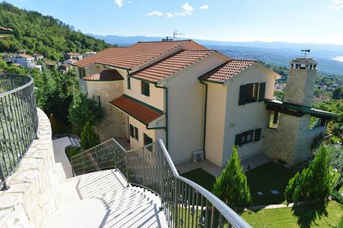 Villa Lunin 5* - Seaview Holiday Home