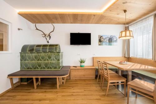 Two-Bedroom Superior Apartment