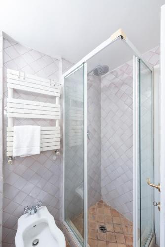 Stunning Campo De Fiori Apartment with Terrace, Řím (fotografie 9)