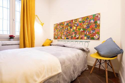 Trastevere Colorful Apartment with Terrace!, Рим (фото 4)