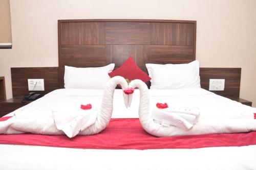 hotel om palace and party plot palitana