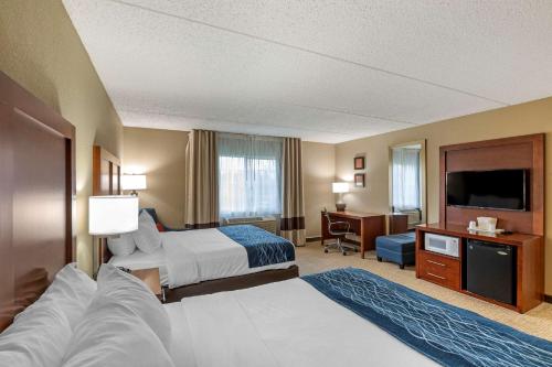 Comfort Inn & Suites Jackson - West Bend in Jackson, USA