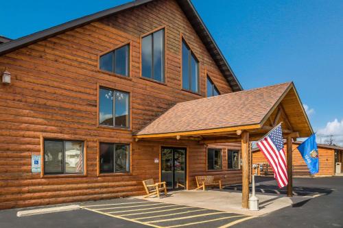 EconoLodge by Choice Hotels - Rice Lake