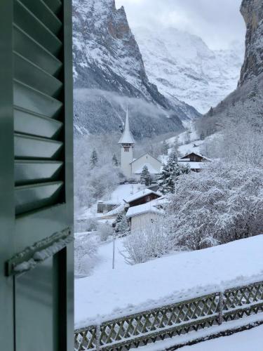 Chalet Pironnet with BEST Views, Charm and Comfort!