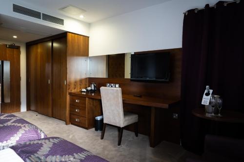 hotel photo