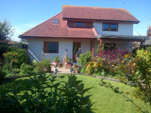 Garden, Pinetree Lodge Druridge Bay in Broomhill