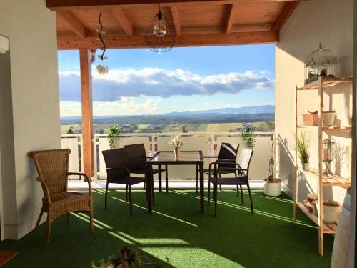 Apartment Panoramablick mit Infrarotkabine auf der großen Terrasse und traumhaften Ausblick - Oberschützen