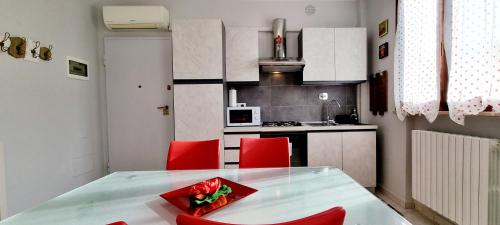  GUEST HOLIDAY BARI in Reggio nell'Emilia