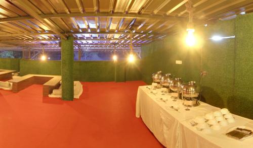 Banquet hall, hotel rain sky inn in Lonavala