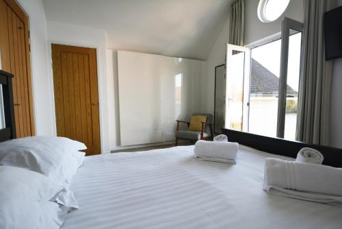 Lapwing Lake Lodge - image 6