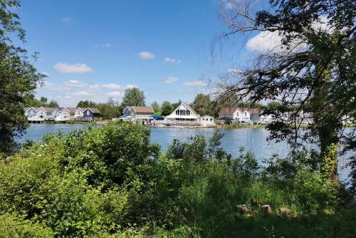 Twitchers Lodge - image 2