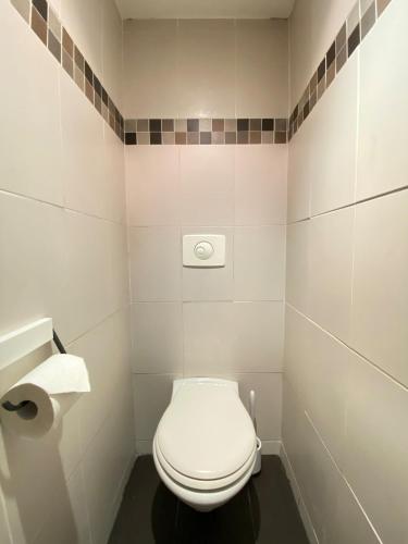 Bathroom, L'atelier T2 Spacieux Clim-Wifi-Netflix in District 10