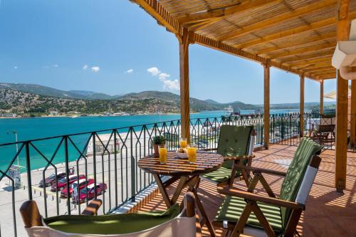 Apartment with Sea View