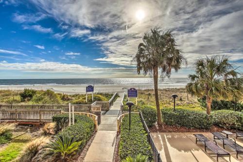 Newly Updated Myrtle Beach Villa with Beach Access!