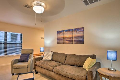 Renovated San Marcos Home with Grill Less Than 1 Mi to TSU! in San Marcos, USA