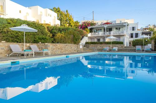 Akrotiri Hotel - image 12