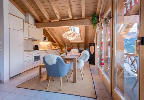 Chalet Rose Penthouse - image 13