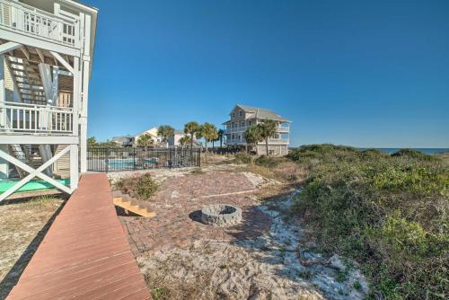 Beachfront Paradise with Pool on St George Island! in St George Island