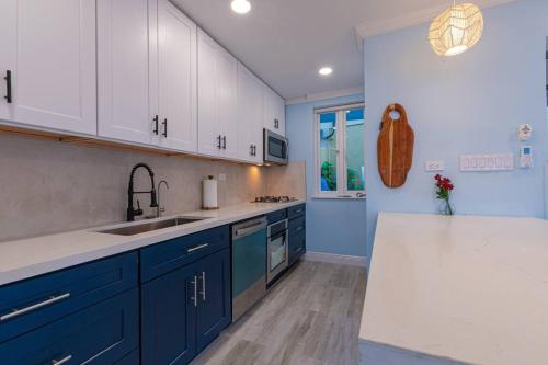 Harbour Mews Oceanfront Townhouse
