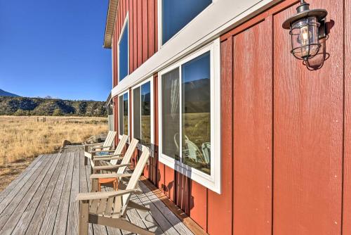 Nathrop Getaway with Collegiate Peak Views! in Nathrop, USA