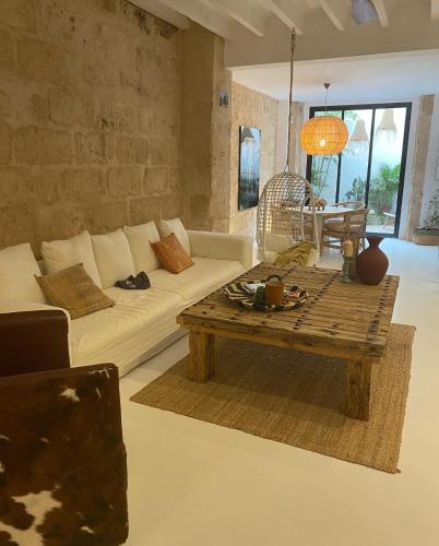  Luxurious Lower Level in Historic Pueblo in 03730 Jávea