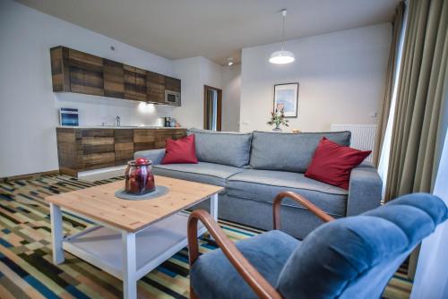Two-Bedroom Apartment with Sea View image 6