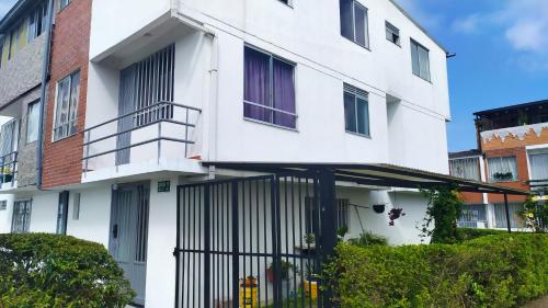 Exterior view, Apartamento-Habitacion Palonegro Manizales in Ciudadela del Norte