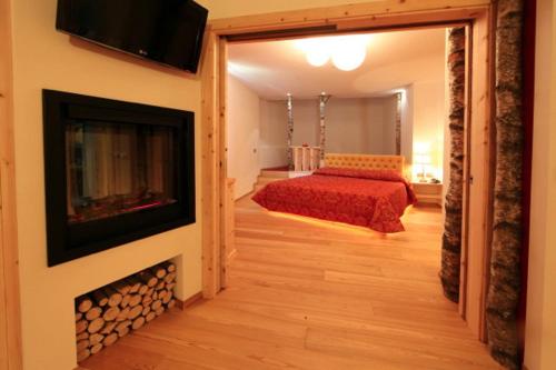 Suite with Sauna