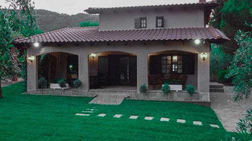 The Tree House gîte à louer Ágios Andréas