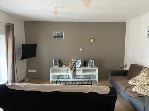 Studio in family building