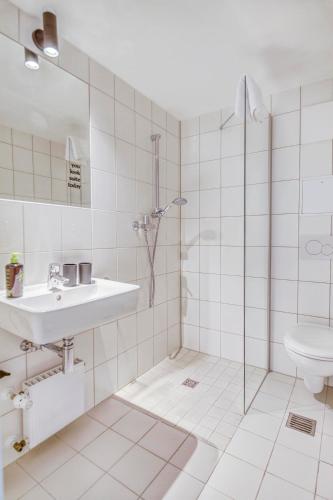 Bathroom, limehome Garching bei Munchen in Garching bei Munchen