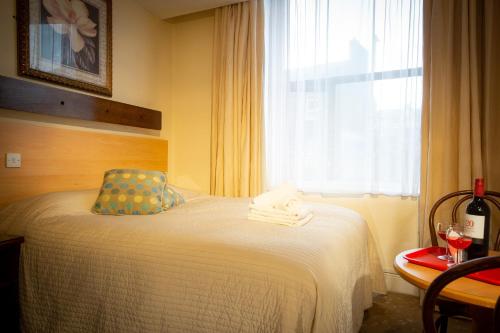 hotel photo