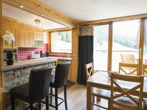 Appartement Courchevel 1650, 3 pièces, 8 personnes - FR-1-514-15