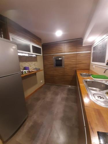 Casa con Quincho Grande ideal para Familia y Amigos. Mar del plata ,Los Acantilados. Acepta Mascotas