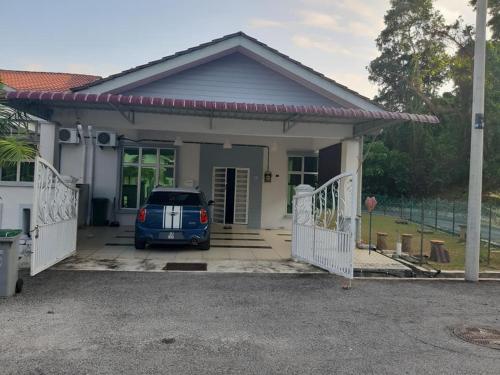Rumah Armand Ayer Keroh Bandar Melaka 4BR Fully Aircond