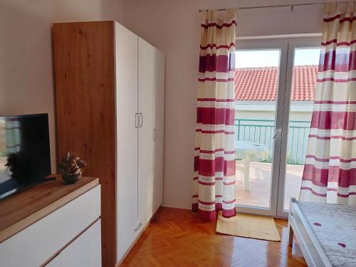 Apartment Andrija - image 10