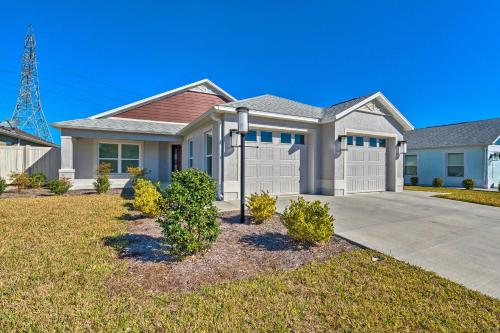 Wildwood Home with Pool and Grill, Near Golfing